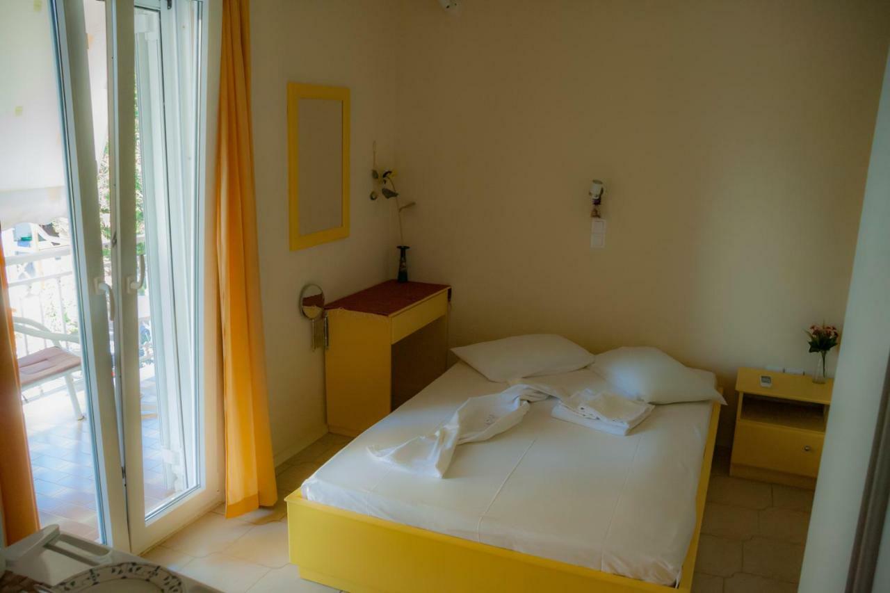 Spiti Hotel Ireo  Exterior foto